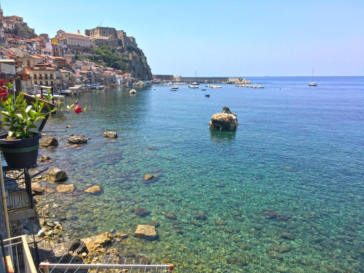 Bb Il Generale Panzió Scilla Kültér fotó