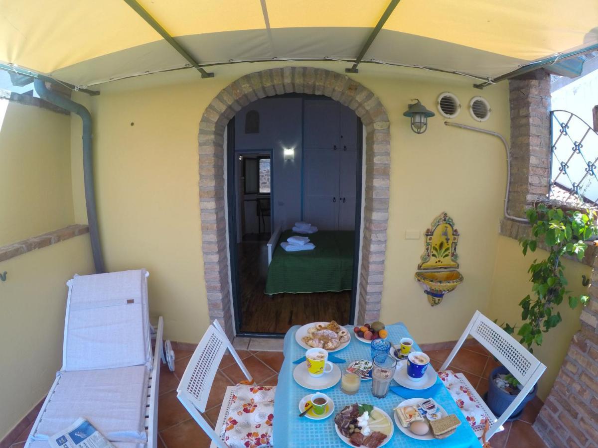 Bb Il Generale Panzió Scilla Kültér fotó
